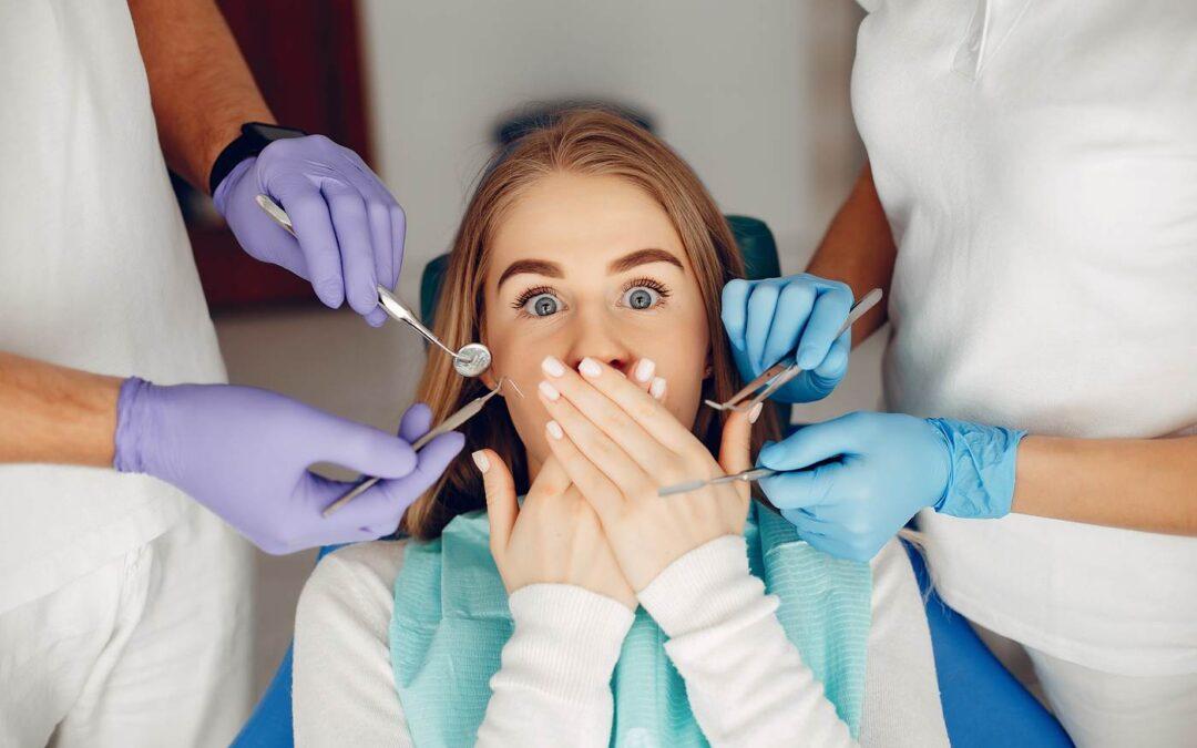 Infección en un implante dental: cómo detectarla a tiempo y qué hacemos en Oiz Durango