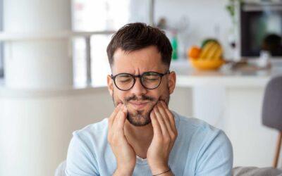 Bruxismo en Durango: por qué aprietas los dientes por la noche y cómo la férula de descarga puede ayudarte